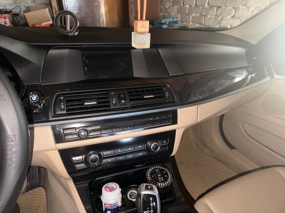 2012 BMW 5 серии 520i VI (F10/F11/F07), чёрный, 1550000 рублей - вид 14