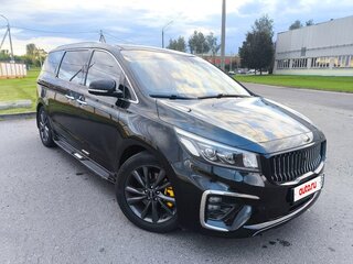 2018 Kia Carnival III, чёрный, 1900000 рублей, вид 1