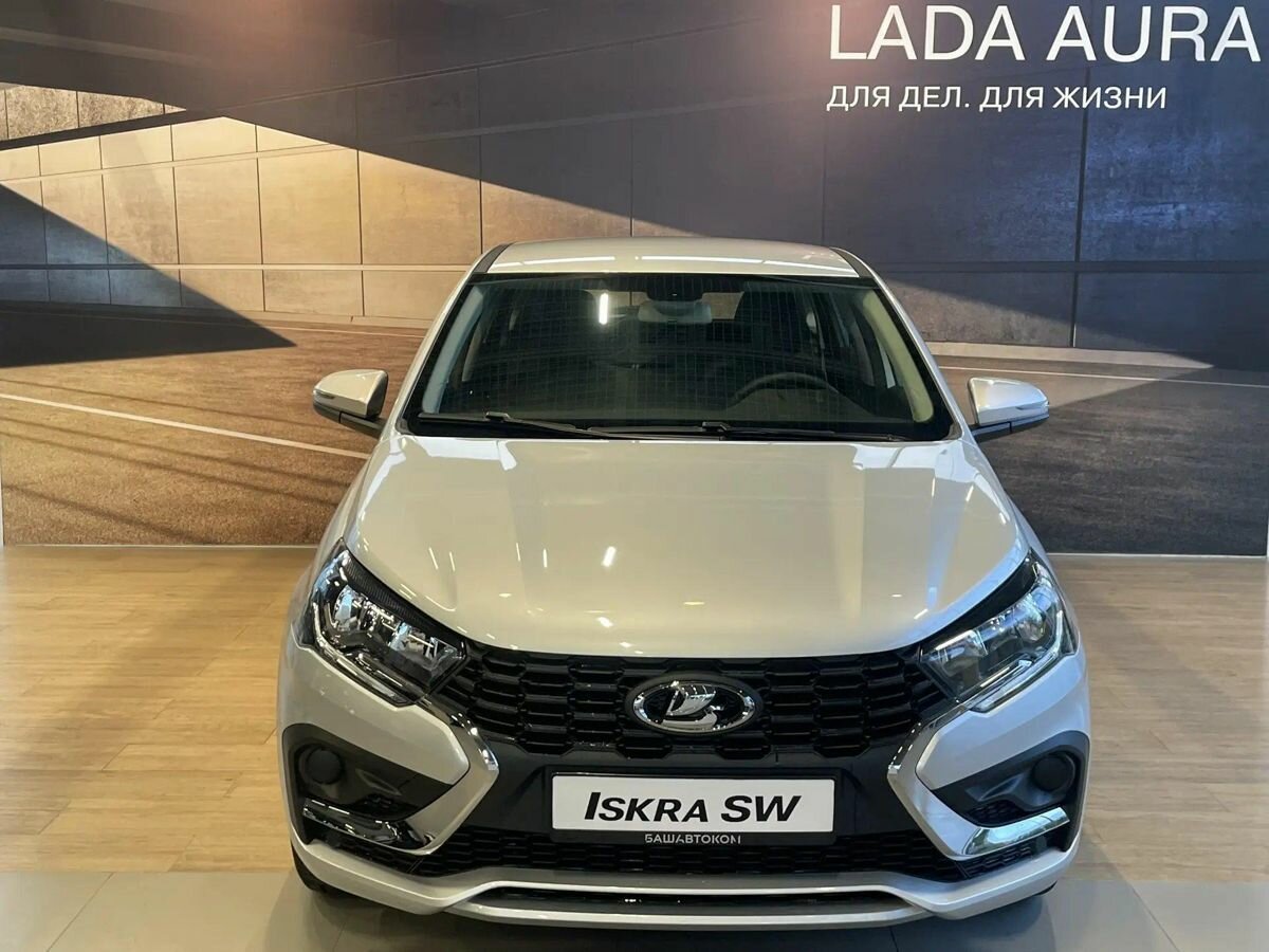 Открыть фотографии: Lada (ВАЗ) Iskra