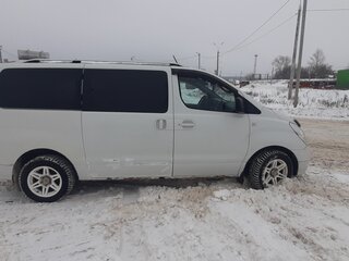 2011 Hyundai Grand Starex I, белый, 1200000 рублей, вид 2