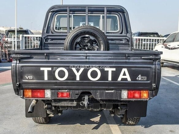 2024 Toyota Land Cruiser 79 70 Series Рестайлинг 2, чёрный - вид 5