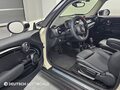 2022 Mini Hatch Cooper III (F55/F56) Рестайлинг 2, белый, 1780000 рублей - вид 5