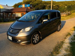 2010 Honda Freed I, серый, 1060000 рублей, вид 1