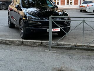 2010 Porsche Cayenne S II (958), чёрный, 2200000 рублей, вид 2
