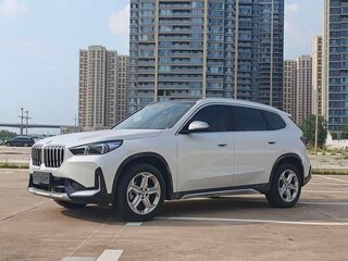 2023 BMW X1 18i sDrive III (U11/U12), белый, 2850008 рублей, вид 3