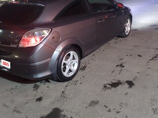 2010 Opel Astra GTC H Рестайлинг, серый, 400000 рублей, вид 5