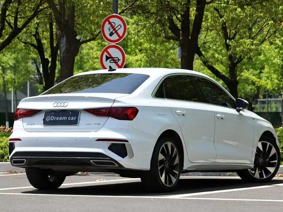 2022 Audi A3 35 TFSI Long IV (8Y), белый, 1545809 рублей - вид 3