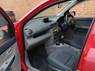 2003 Mazda Demio II (DY), красный, 255000 рублей, вид 5