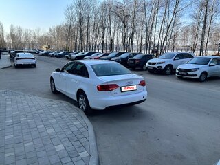 2011 Audi A4 IV (B8), белый, 865000 рублей, вид 5