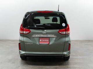 2021 Honda Freed+ II Рестайлинг, зелёный, 1830000 рублей, вид 3