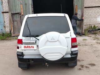 2000 Mitsubishi Pajero iO, белый, 500000 рублей, вид 4