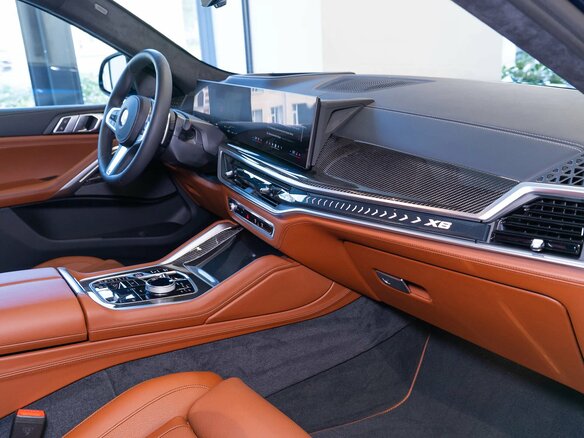 2025 BMW X6 40d III (G06) Рестайлинг, синий, 17700000 рублей - вид 9