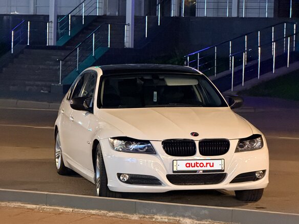 2010 BMW 3 серии 318i V (E90/E91/E92/E93) Рестайлинг, белый, 805000 рублей - вид 7