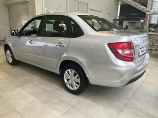 2026 Lada (ВАЗ) Granta I Рестайлинг, серебристый, 1116000 рублей, вид 5