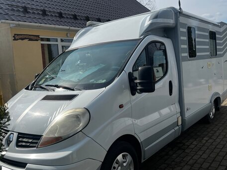 2006 Renault Trafic, белый, 2790000 рублей, вид 5