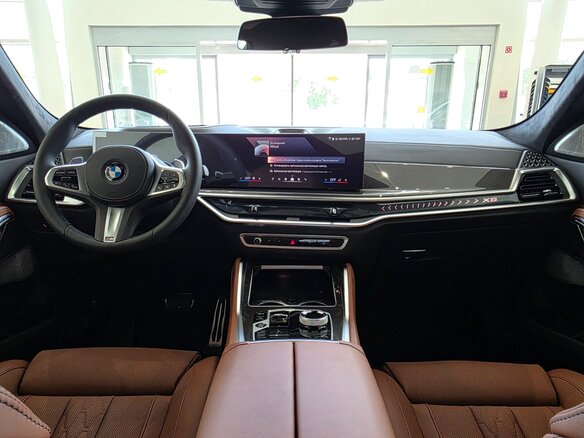2026 BMW X6 30d III (G06) Рестайлинг, чёрный, 17300000 рублей - вид 11