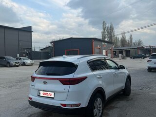 2016 Kia Sportage IV, белый, 2050000 рублей, вид 4
