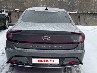 2020 Hyundai Sonata VIII (DN8), серый, 2450000 рублей, вид 5