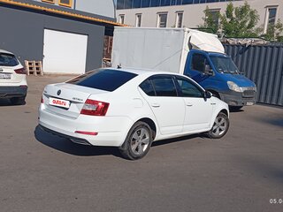 2016 Skoda Octavia III (A7), белый, 730000 рублей, вид 3