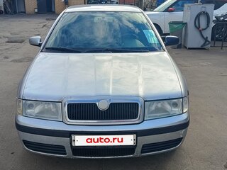 2008 Skoda Octavia I (A4) Рестайлинг, серебристый, 360000 рублей, вид 1