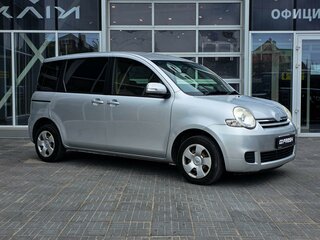 Toyota Sienta I Рестайлинг 2