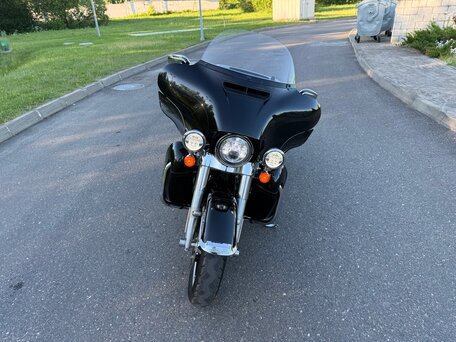 2018 Harley-Davidson Electra Glide, чёрный, 1345000 рублей, вид 4
