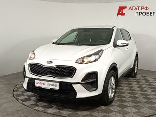 2020 Kia Sportage IV Рестайлинг, белый, 1960000 рублей, вид 3