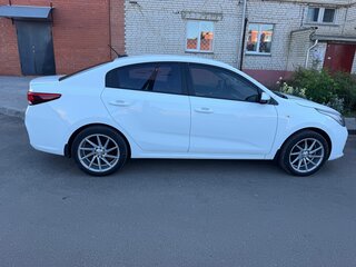 2018 Kia Rio IV, белый, 1750000 рублей, вид 5