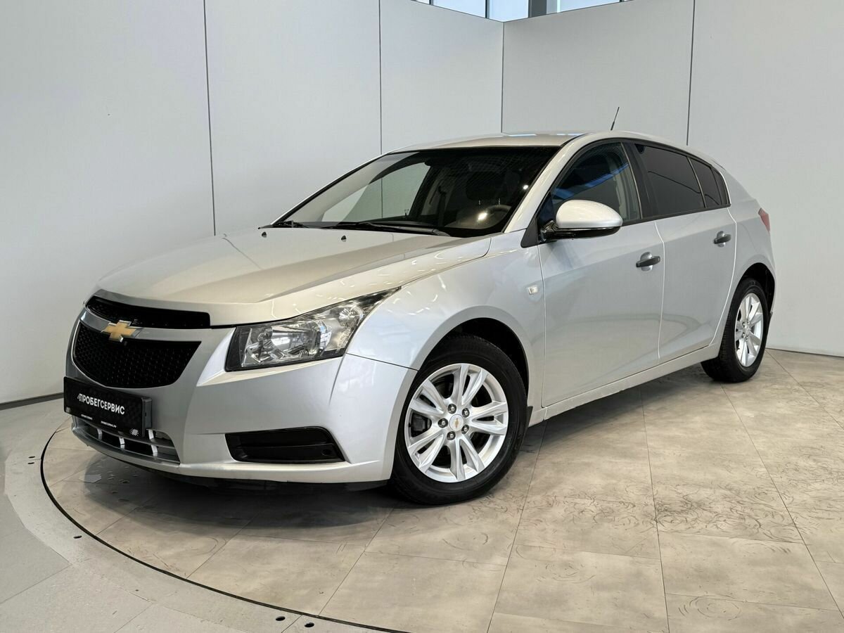 Открыть фотографии: Chevrolet Cruze I