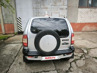 2005 Chevrolet Niva I, серебристый, 300000 рублей, вид 3