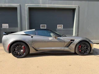 2016 Chevrolet Corvette Z06 C7, серый, 12000000 рублей, вид 3