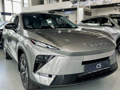 Omoda C5 II