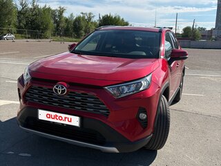 2021 Toyota RAV4 V (XA50), красный, 3550000 рублей, вид 3