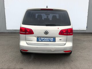 2010 Volkswagen Touran I Рестайлинг 2, серебристый, 600000 рублей, вид 5