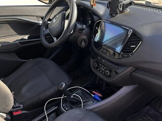 2017 Lada (ВАЗ) Vesta I, серебристый, 720000 рублей, вид 3