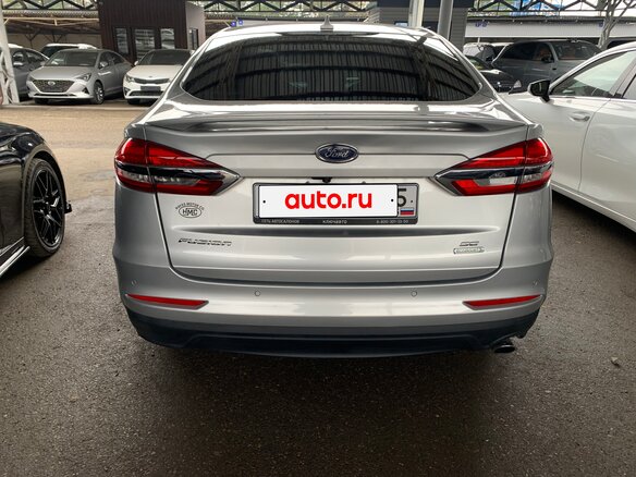 2019 Ford Fusion (North America) II Рестайлинг, серый, 1400000 рублей - вид 12