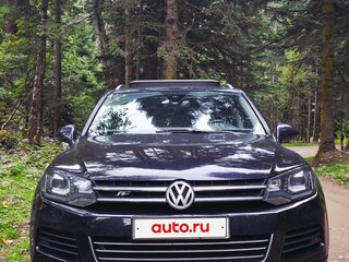 2014 Volkswagen Touareg II, чёрный, 2700000 рублей, вид 4