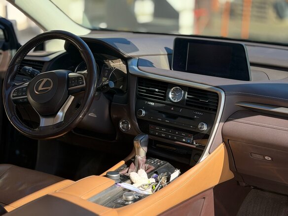 2018 Lexus RX 300 IV, чёрный, 3900000 рублей - вид 6