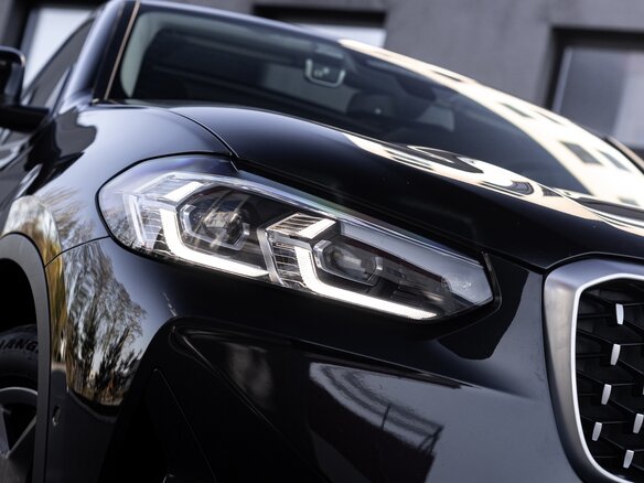 2021 BMW X4 20i II (G02) Рестайлинг, чёрный, 5600000 рублей - вид 10