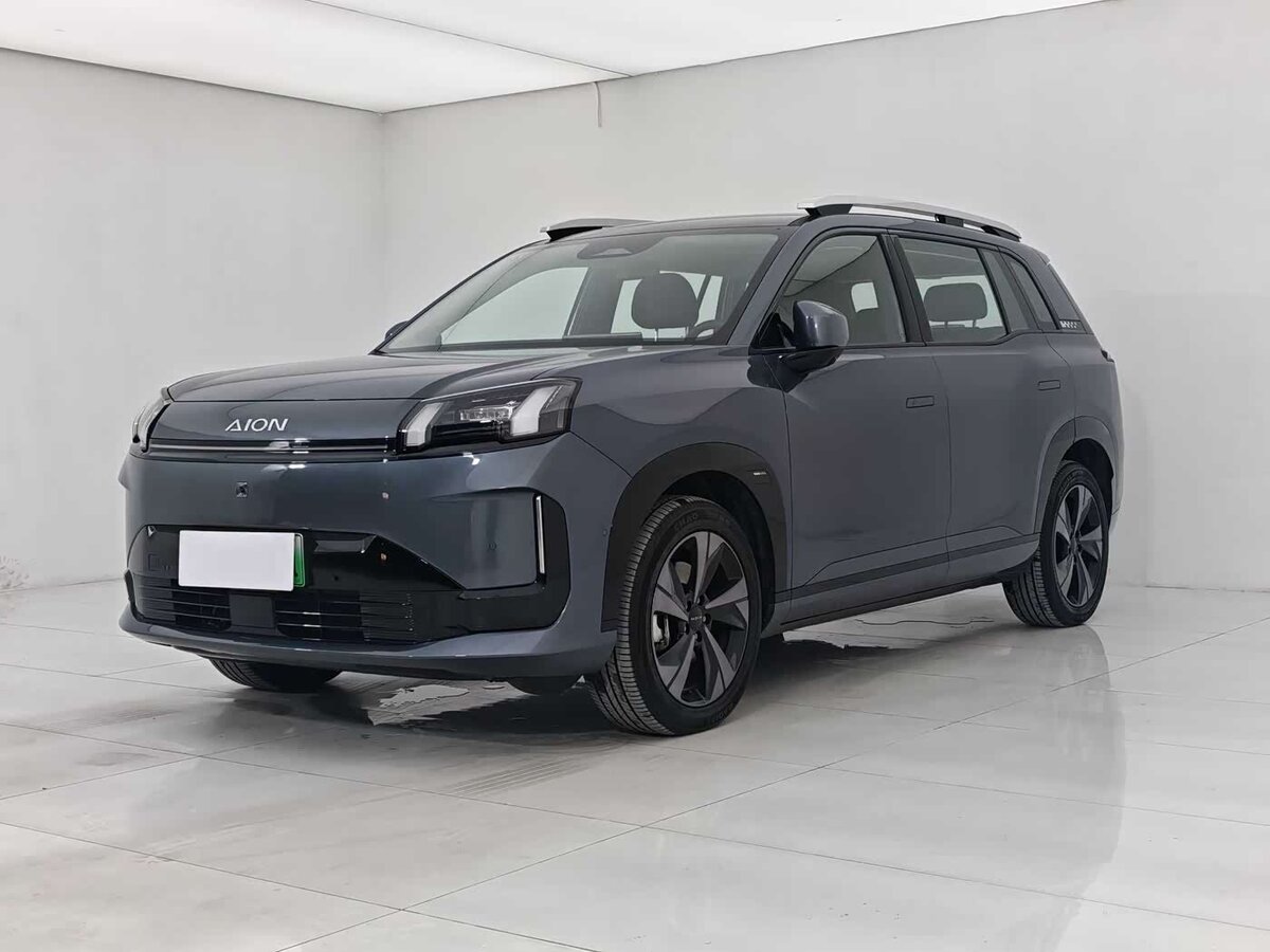 Открыть фотографии: GAC Aion V