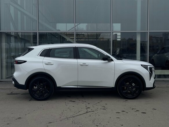 2026 Changan UNI-S I Рестайлинг, белый - вид 4