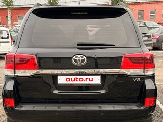 2018 Toyota Land Cruiser 200 Series Рестайлинг 2, чёрный, 6000000 рублей, вид 3