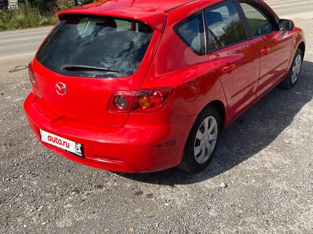 2007 Mazda 3 I (BK) Рестайлинг, красный, 298000 рублей, вид 3