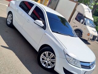 2012 Opel Astra J Рестайлинг, белый, 600000 рублей, вид 1