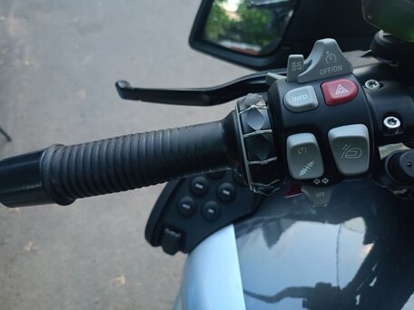 2010 BMW R 1200 RT, серый, 700000 рублей, вид 5