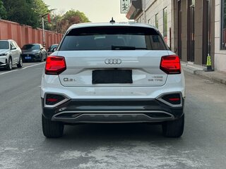 2022 Audi Q2 L 35 TFSI I Рестайлинг, белый, 1542000 рублей, вид 4
