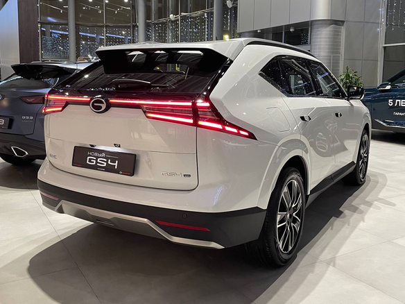 2026 GAC GS4, белый - вид 15