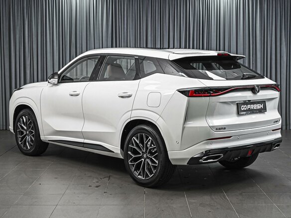 2025 Changan UNI-Z iDD, белый - вид 1