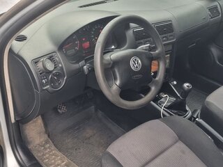 2001 Volkswagen Golf IV, серебристый, 630000 рублей, вид 5