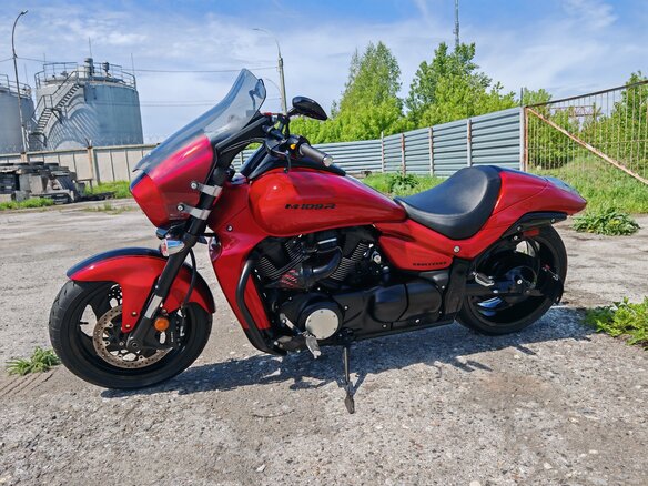 2021 Suzuki Boulevard M109R, красный, 1750000 рублей - вид 3